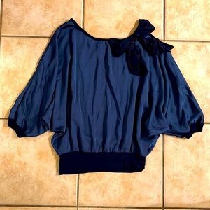 Jessica Simpson One Cold Shoulder Bow Dolman Blue Navy XS Top